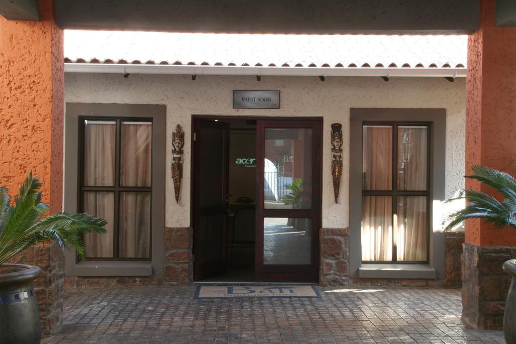Villa Bali Luxury Guesthouse Bloemfontein Extérieur photo