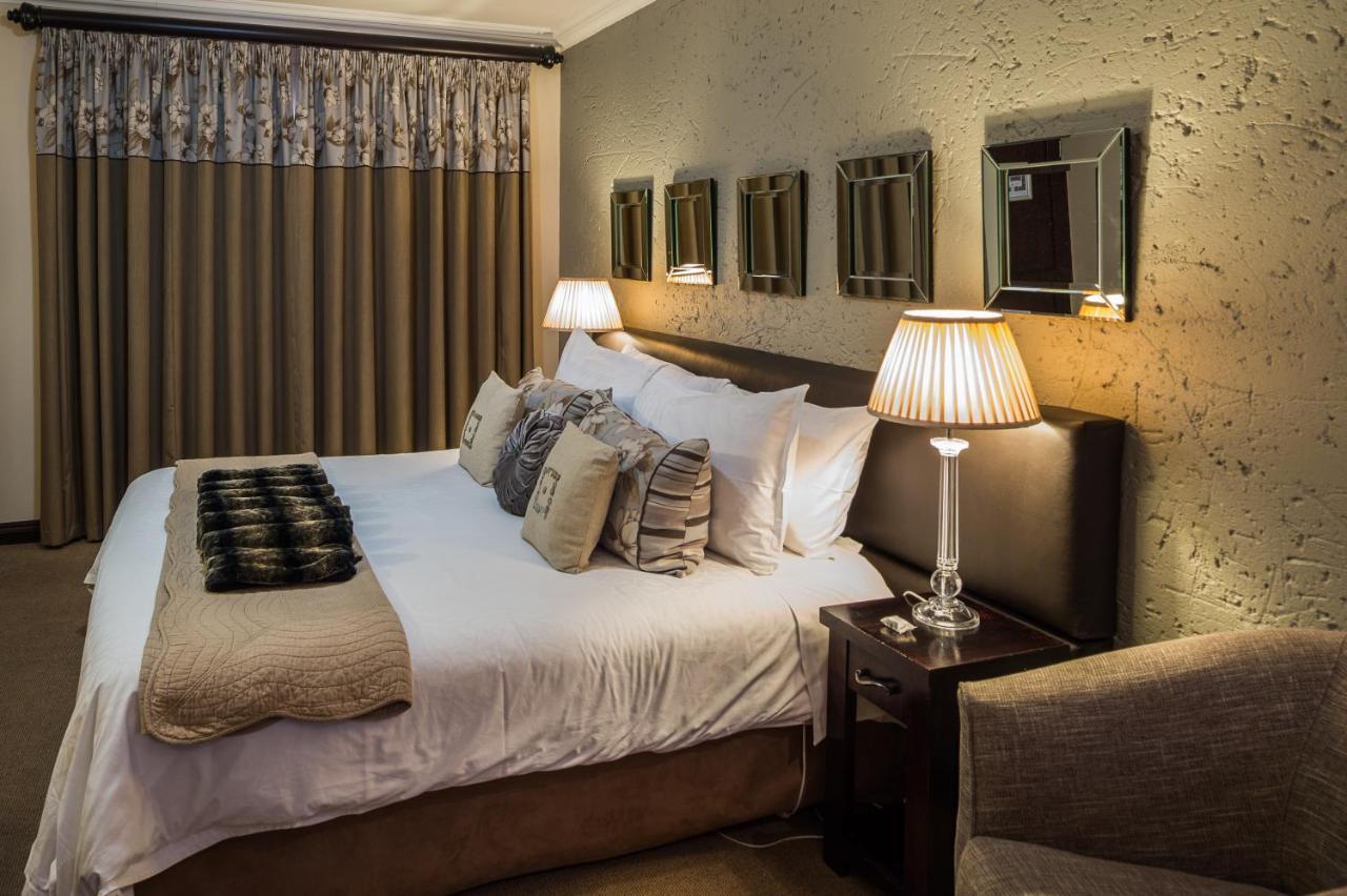 Villa Bali Luxury Guesthouse Bloemfontein Extérieur photo